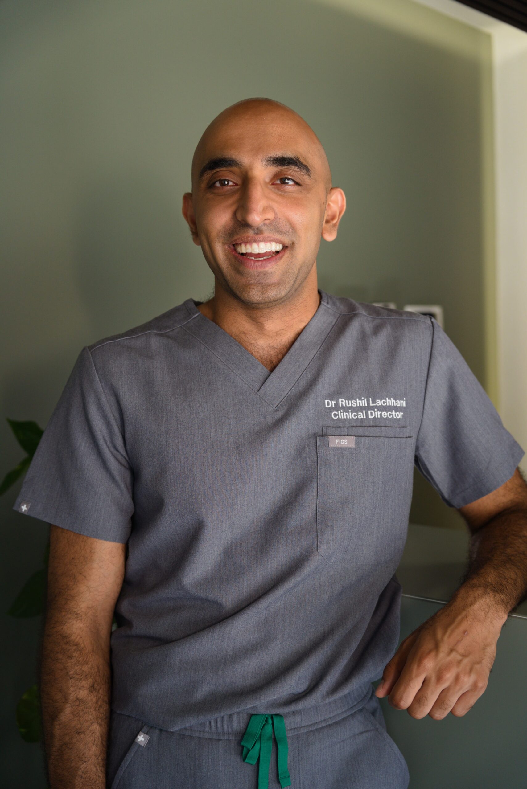 Dr Rushil Lachhani